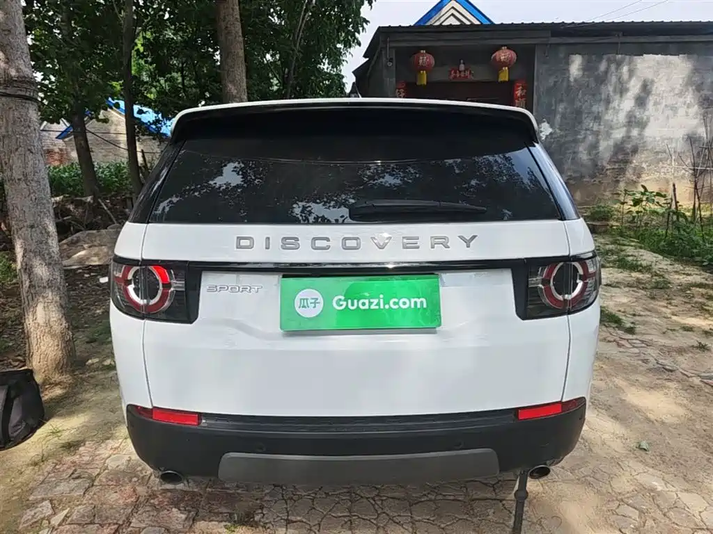 Land Rover Discovery Sport 2018 240PS SE Edition фото 6