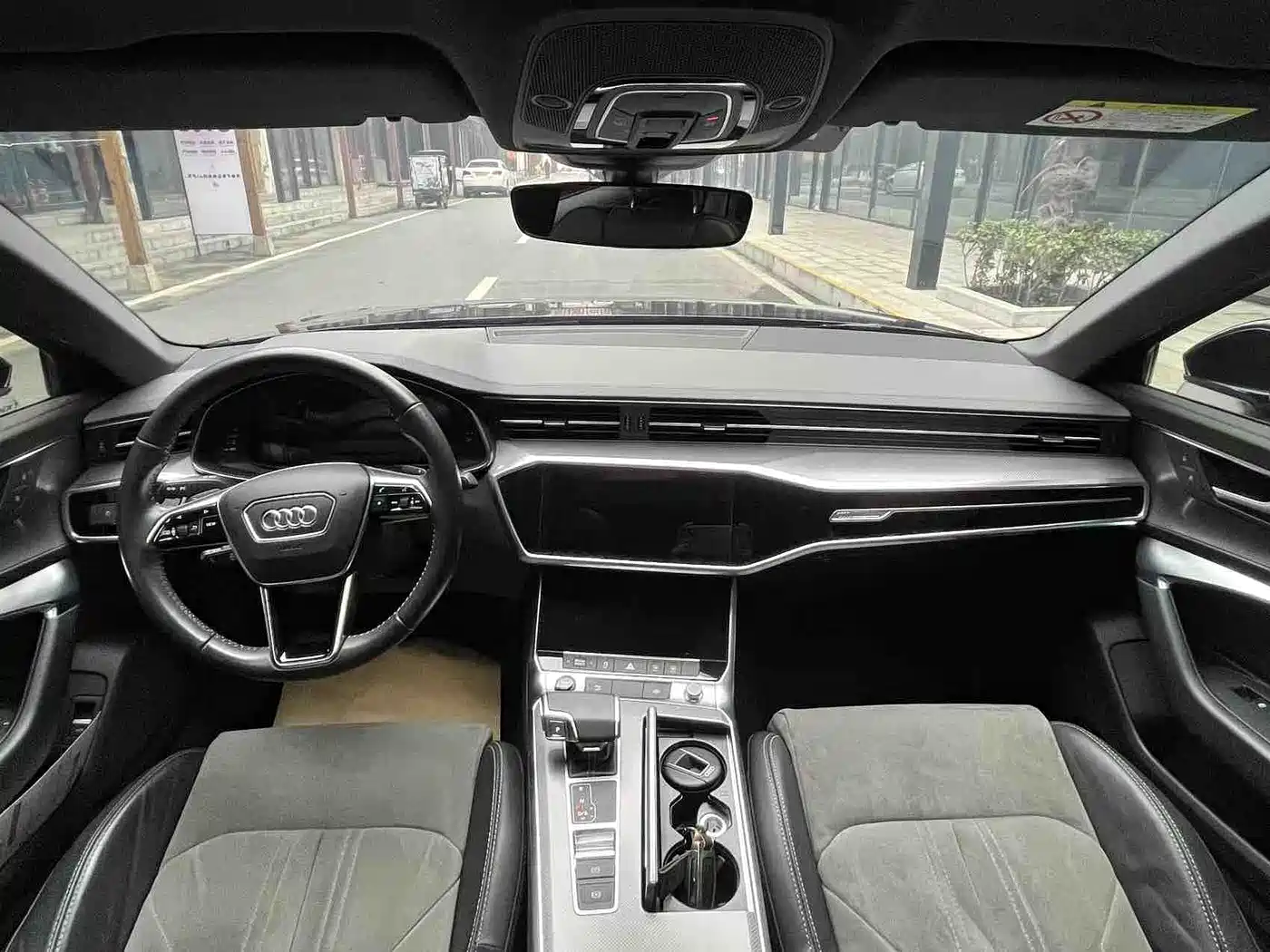 Audi A6L 2020 40 TFSI Luxury Dynamic фото 5