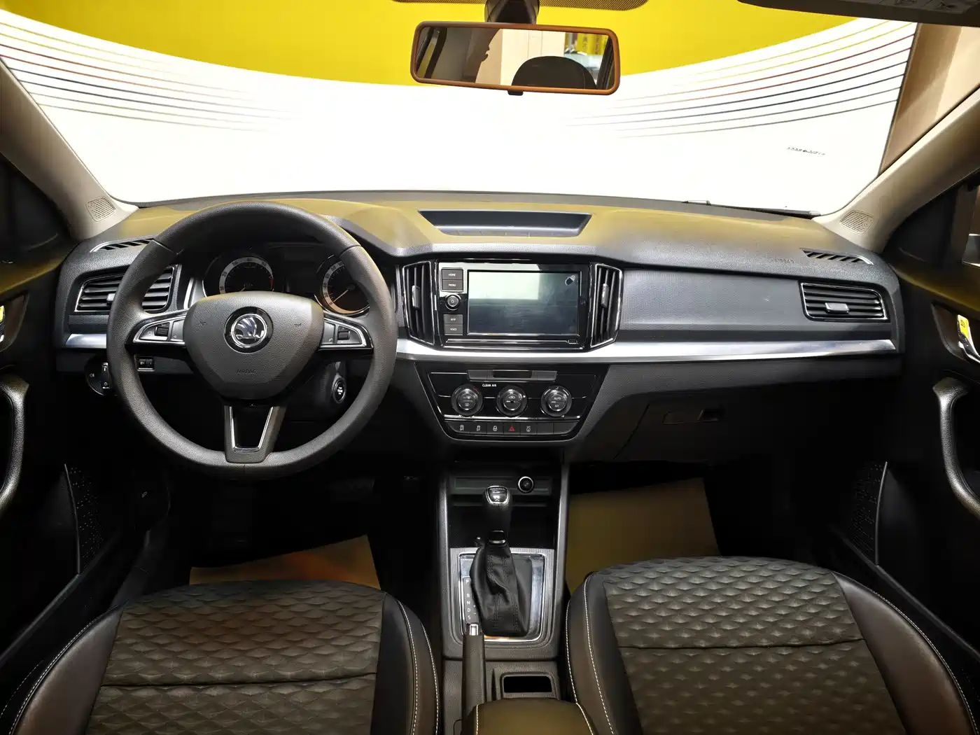 Škoda Kamiq 2018 1.5L Automatic Comfort Version China VI фото 7