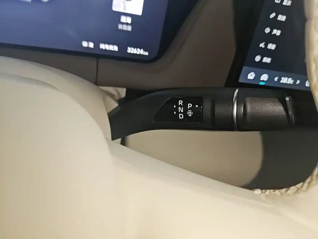Photo 14 - Haval Xiaolong MAX