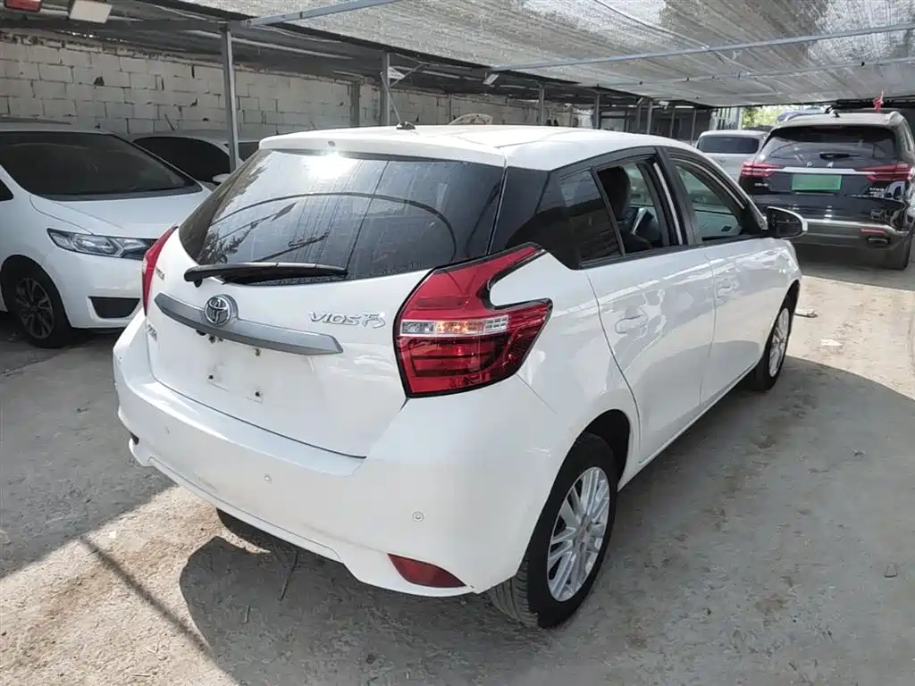 Toyota Vios FS 2017 1.5L CVT Fengchi Edition фото 7
