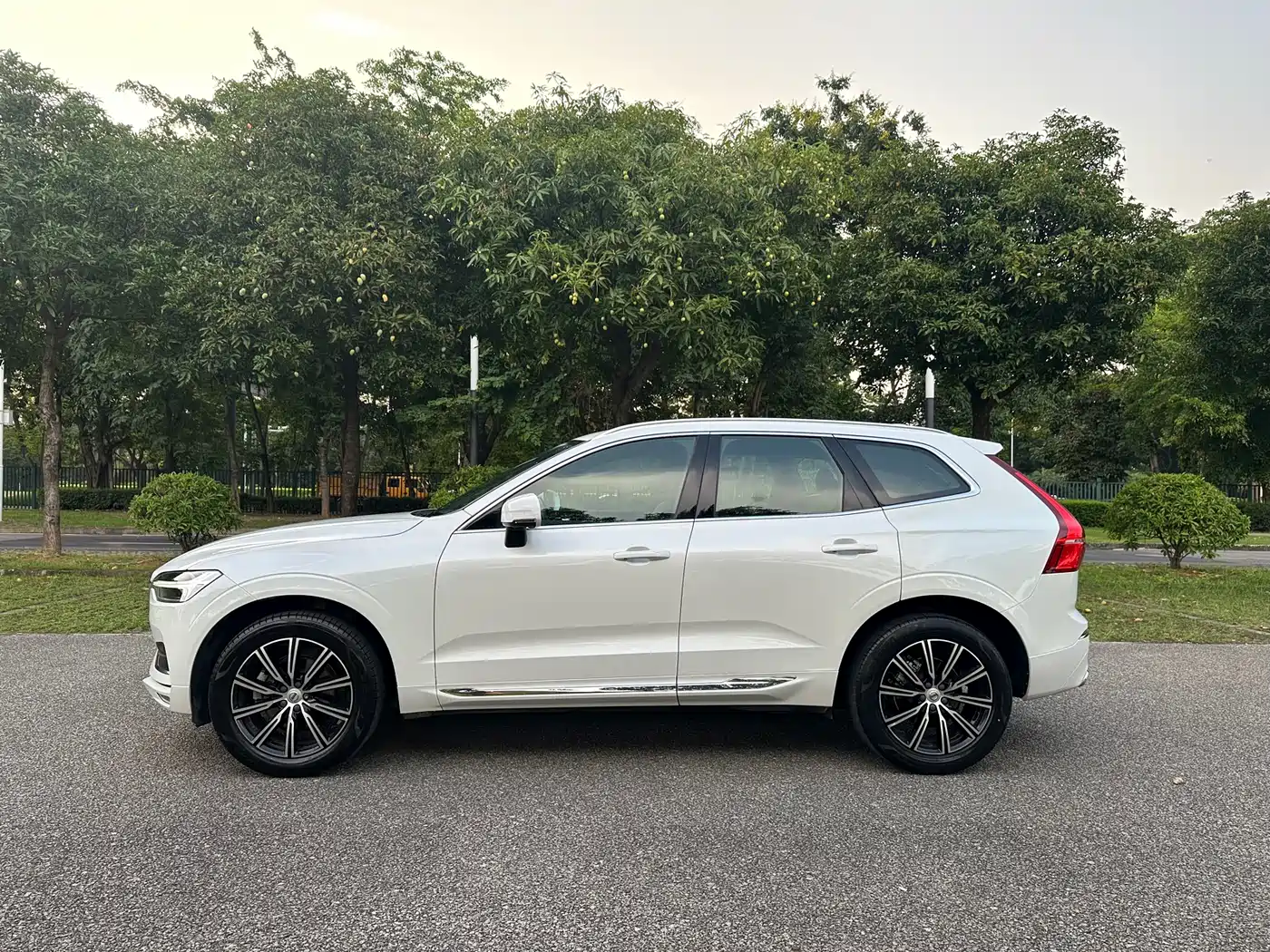 Фото 21 - Volvo XC60
