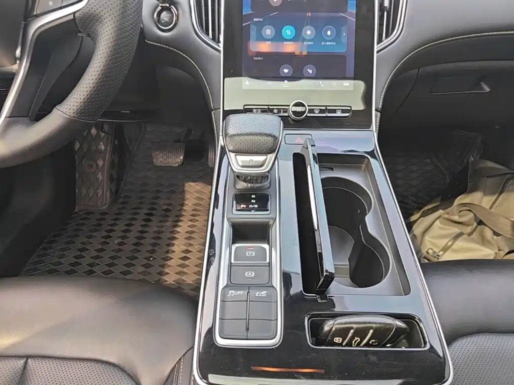 Roewe i6 MAX 2021 2020 300TGI Auto Cool Edition