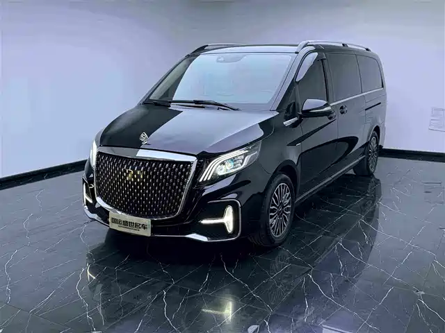  Mercedes-Benz Mercedes-Benz V-Class 2017 Model V 260 L Premium Extended Edition
