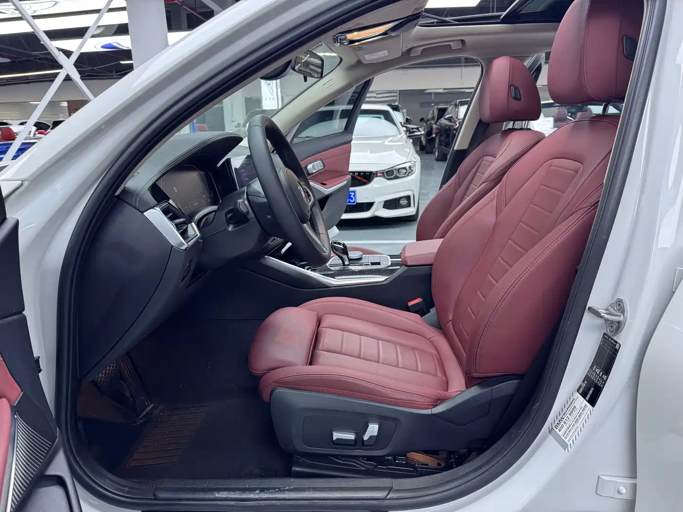 BMW 3 Series 2021 325Li M Sport Package фото 4