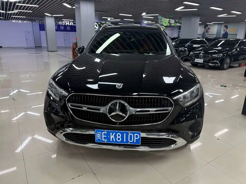 2026 Mercedes-Benz GLC