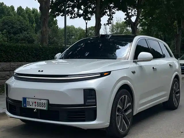 Li Auto L7 2024