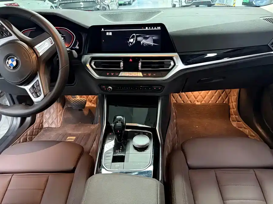 BMW 3 Series 2020 320Li M Sport Package фото 17