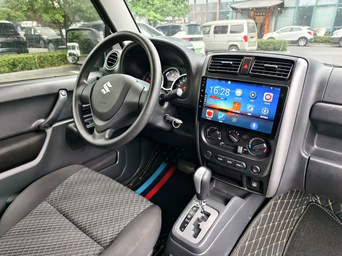 Suzuki Jimny (Import) 2016 2015 1.3 AT JLX Navigation Edition