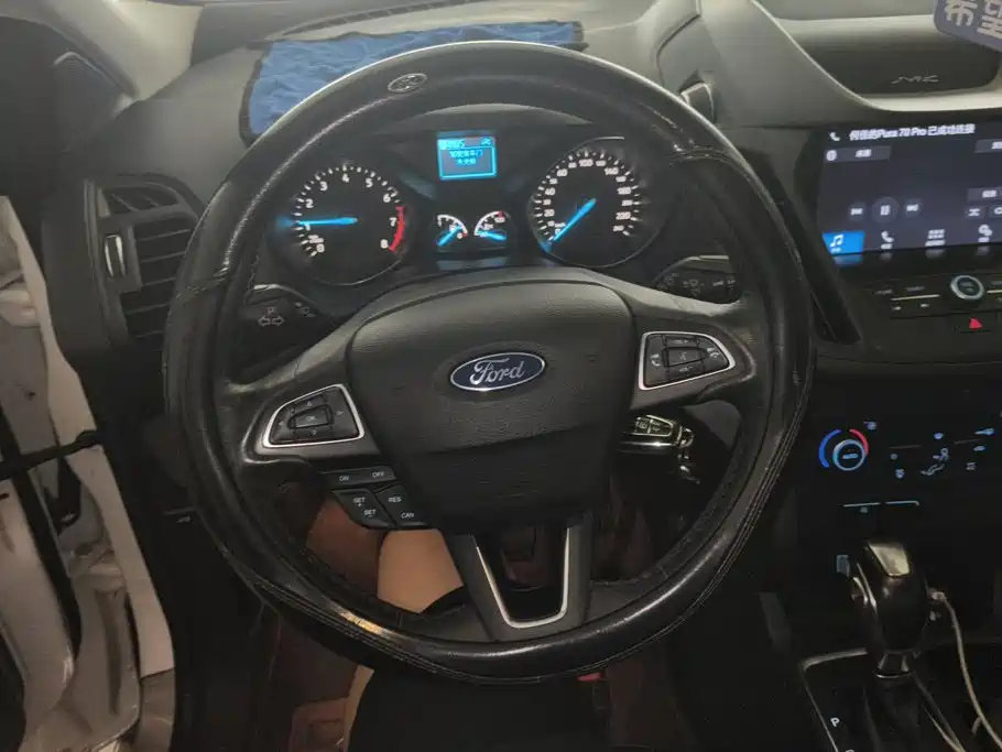 Ford Kuga 2020 2019 EcoBoost 180 2WD Platinum Wing Edition China VI