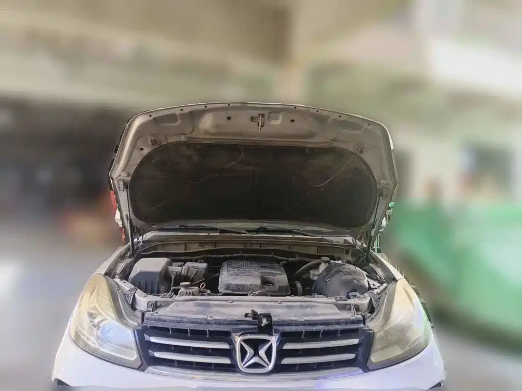 Jiangling Yusheng S350 2014 2013 2.4T Automatic 2WD Diesel Luxury 5-seater