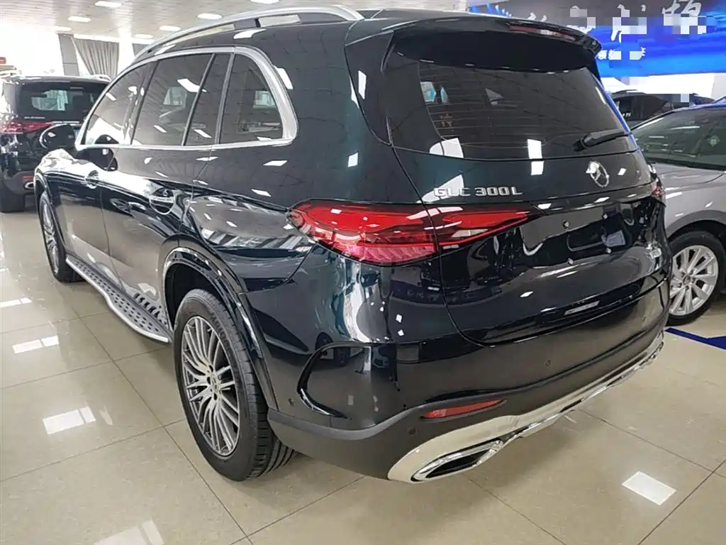 Mercedes-Benz GLC 2025 GLC 300 L 4MATIC Dynamic 5-seater фото 5