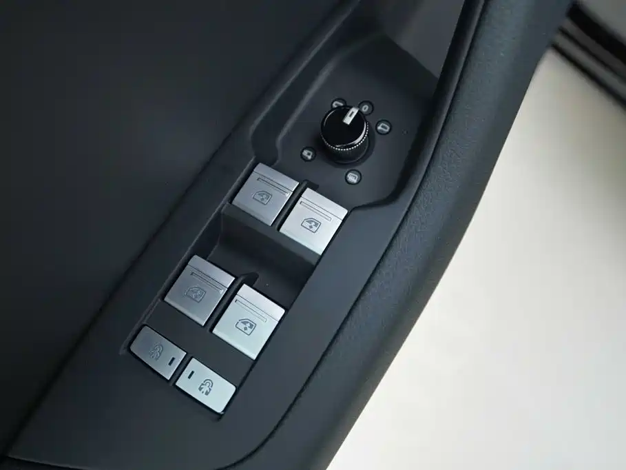 Audi A6L 2026 2026 Model Year 45 TFSI quattro Premium Dynamic