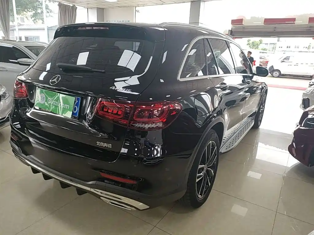 Mercedes-Benz GLC 2022 Facelift II GLC 260 L 4MATIC Luxury фото 7