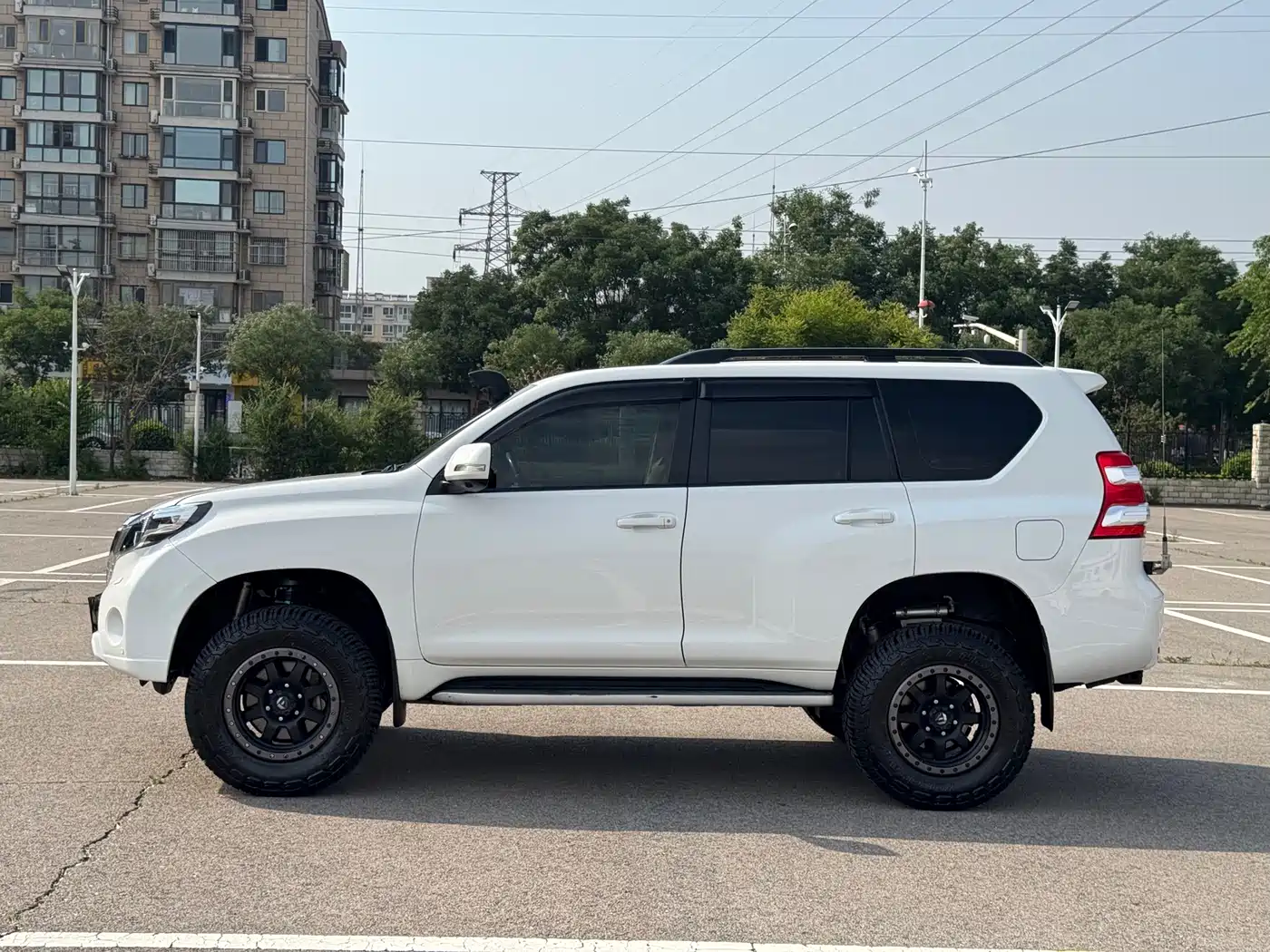 Toyota Prado 2014 4.0L Automatic TX-L фото 9