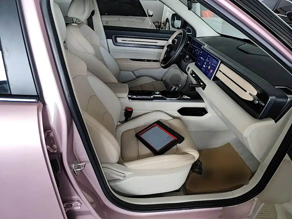 Geely ICON 2023 2023 Model 1.5TD Chocolate Deluxe Edition