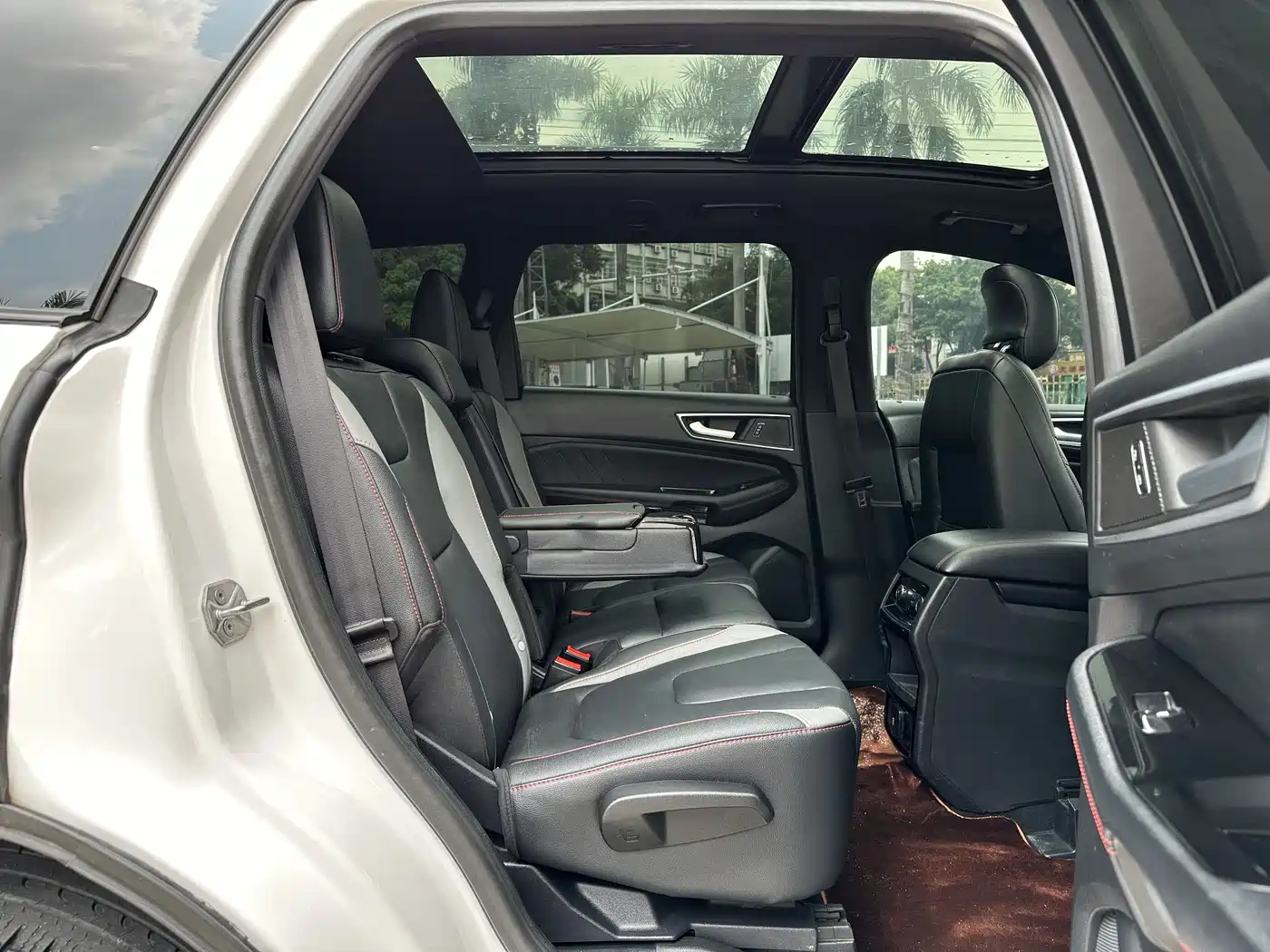 Ford Edge 2020 EcoBoost 245 AWD ST-Line 7-Seater фото 14