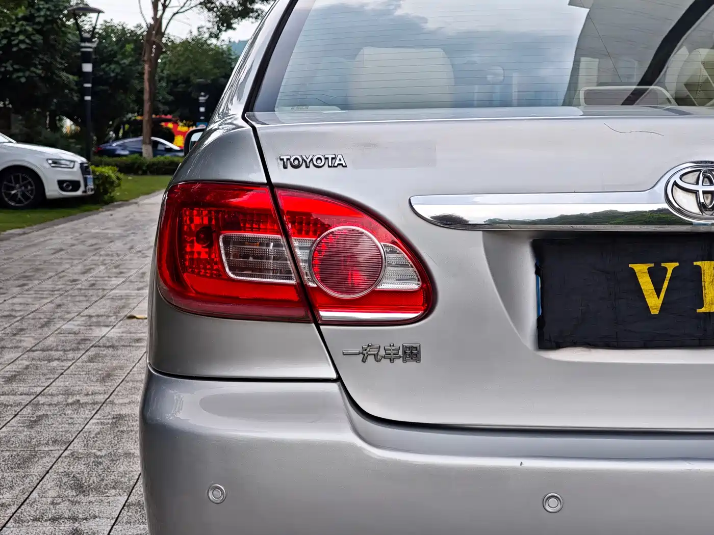Toyota Corolla 2010 1.6L Automatic Classic Edition фото 12