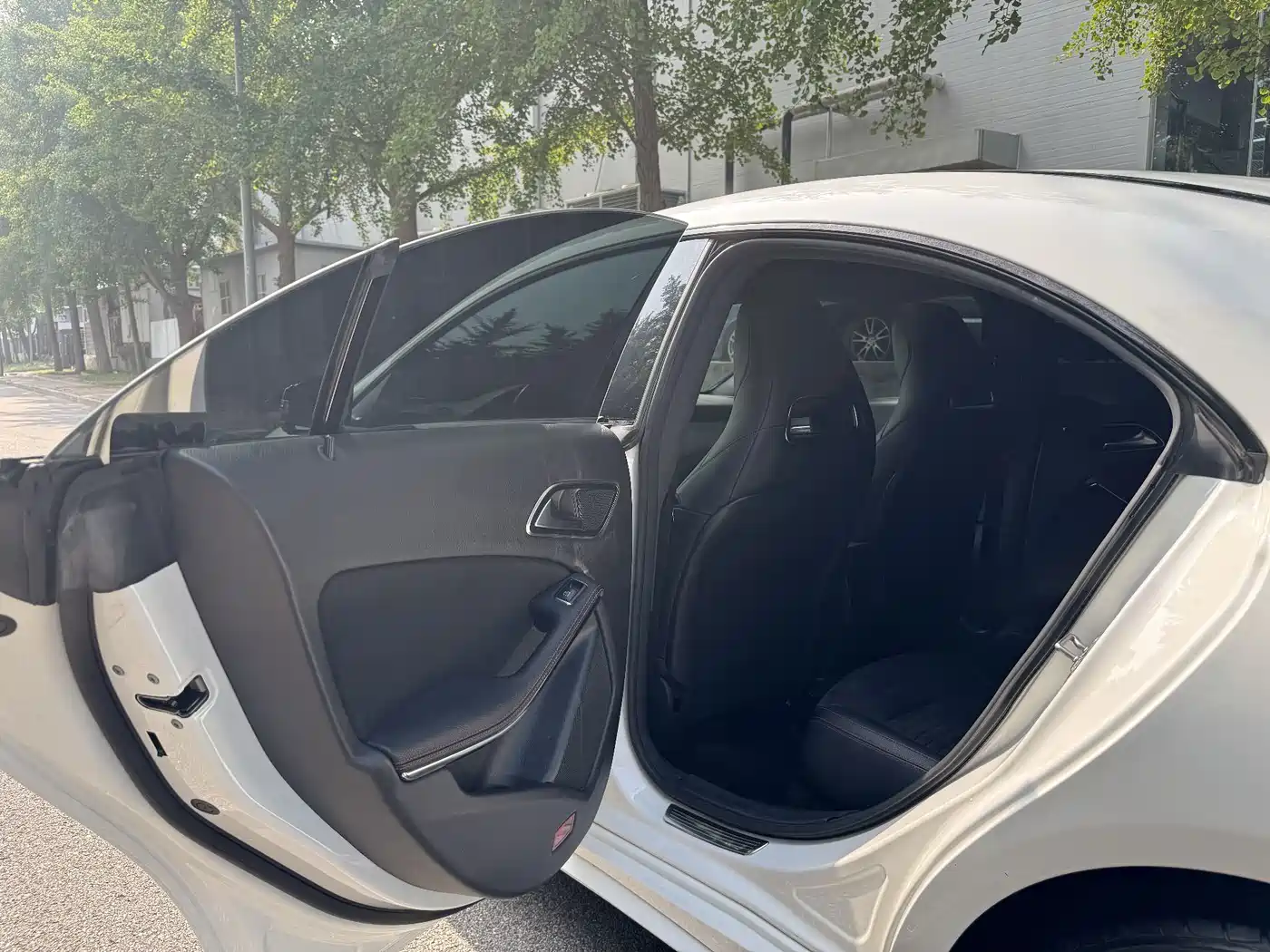 Mercedes-Benz CLA (Import) 2018 2018 CLA 220 4MATIC