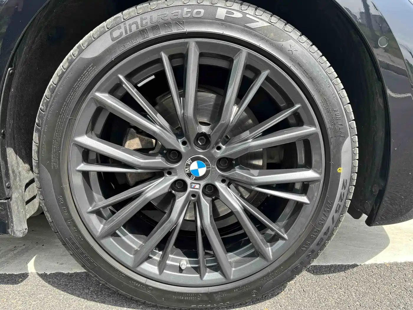 BMW 3 Series 2022 325Li M Sport Shadow Edition фото 17