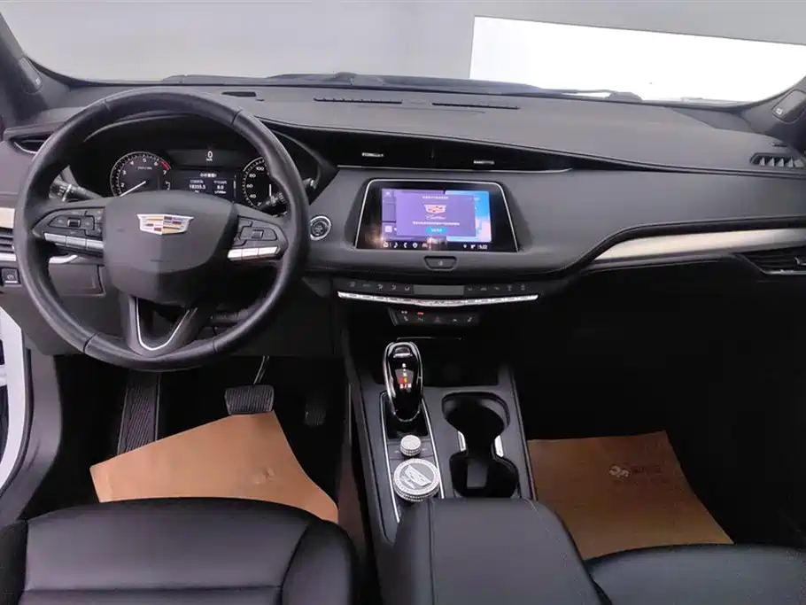Cadillac XT4 2022 28T FWD Luxury фото 12