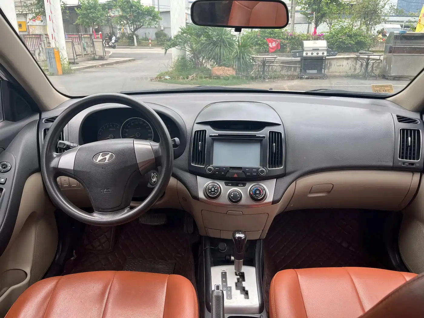 Hyundai Elantra 2011 1.6L Automatic Comfort фото 13