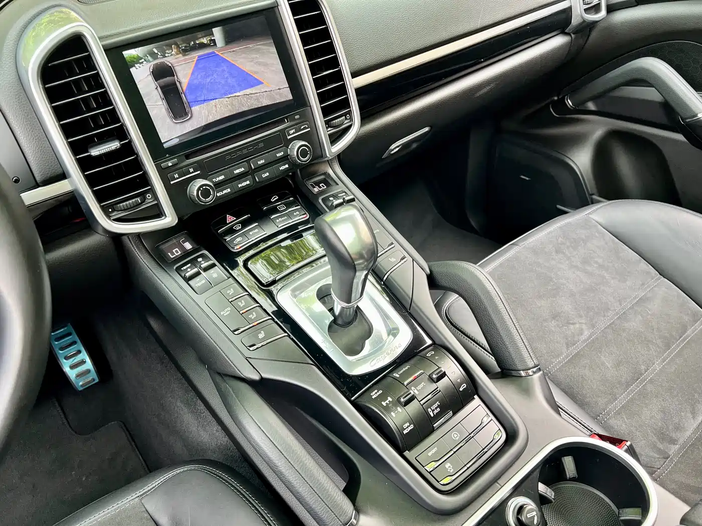 Porsche Cayenne 2016 Cayenne Platinum Edition 3.0T фото 14