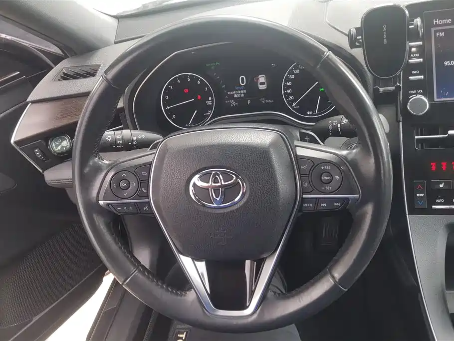 Toyota Avalon 2019 2.5L Touring Premium Edition China VI фото 15