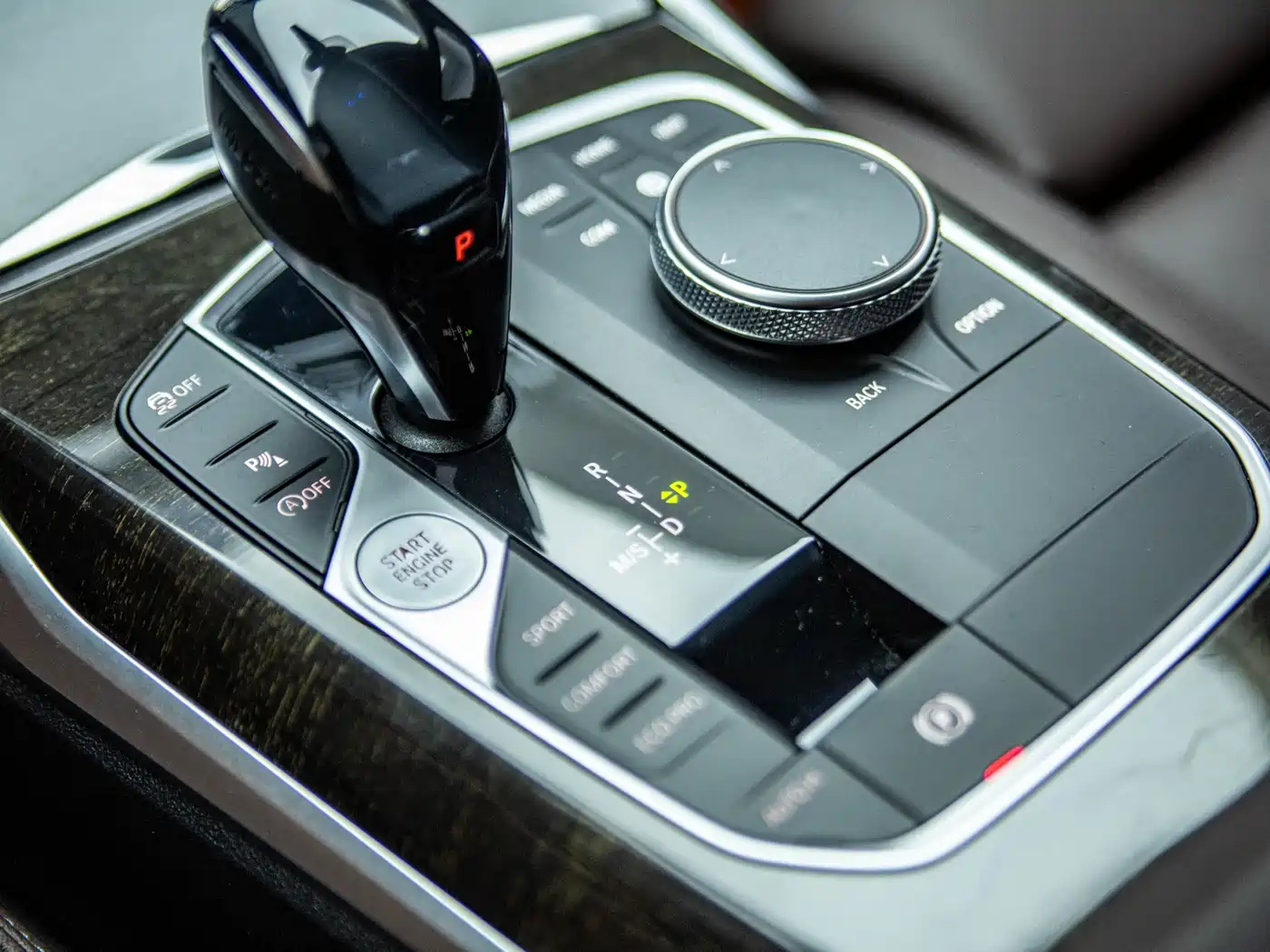 BMW 3 Series 2020 325Li M Sport Package фото 8