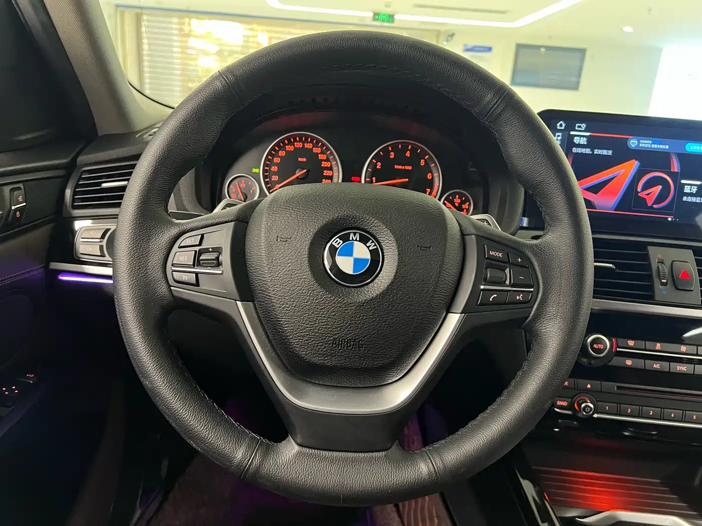 BMW X4 2014 xDrive20i X Design Package фото 18
