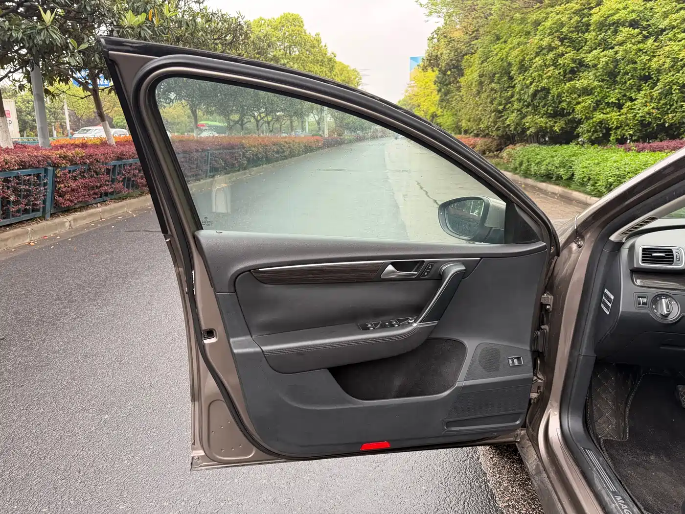 Volkswagen Magotan 2013 2.0TSI Premium фото 9