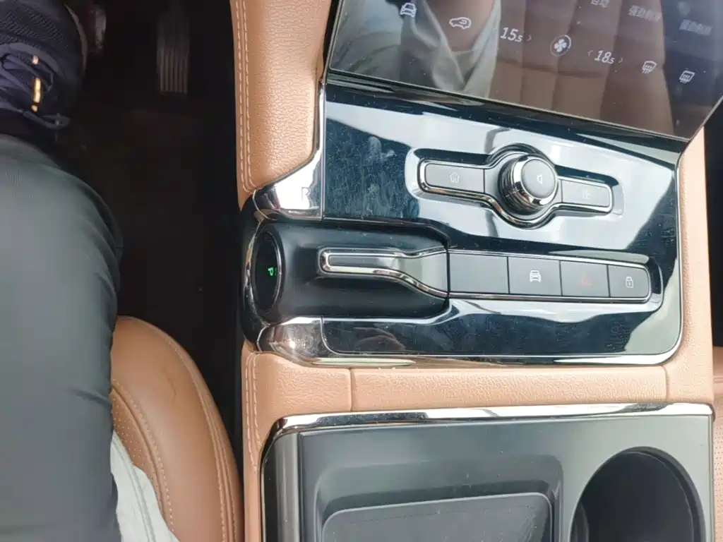 NIO ES8 2022 2020 580KM 7-Seater