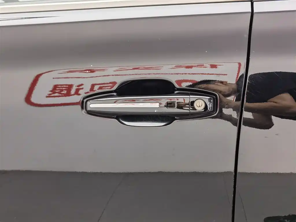GAC Trumpchi Trumpchi GS8 2017 320T 2WD Luxury Smart Connect (7-seater) фото 18
