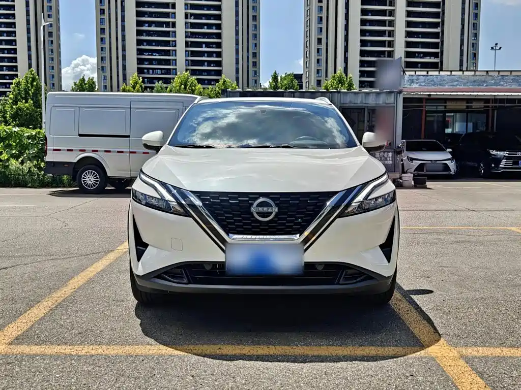 Photo 3 - Nissan Qashqai