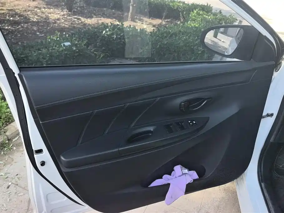 Toyota Vios FS 2019 1.5L CVT Fengchi Edition фото 7
