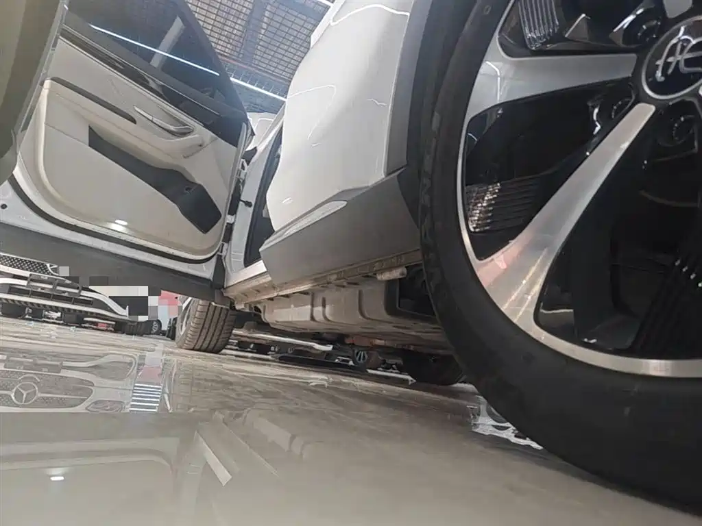 BYD Song PLUS PHEV 2021 DM-i 110KM Flagship PLUS фото 21
