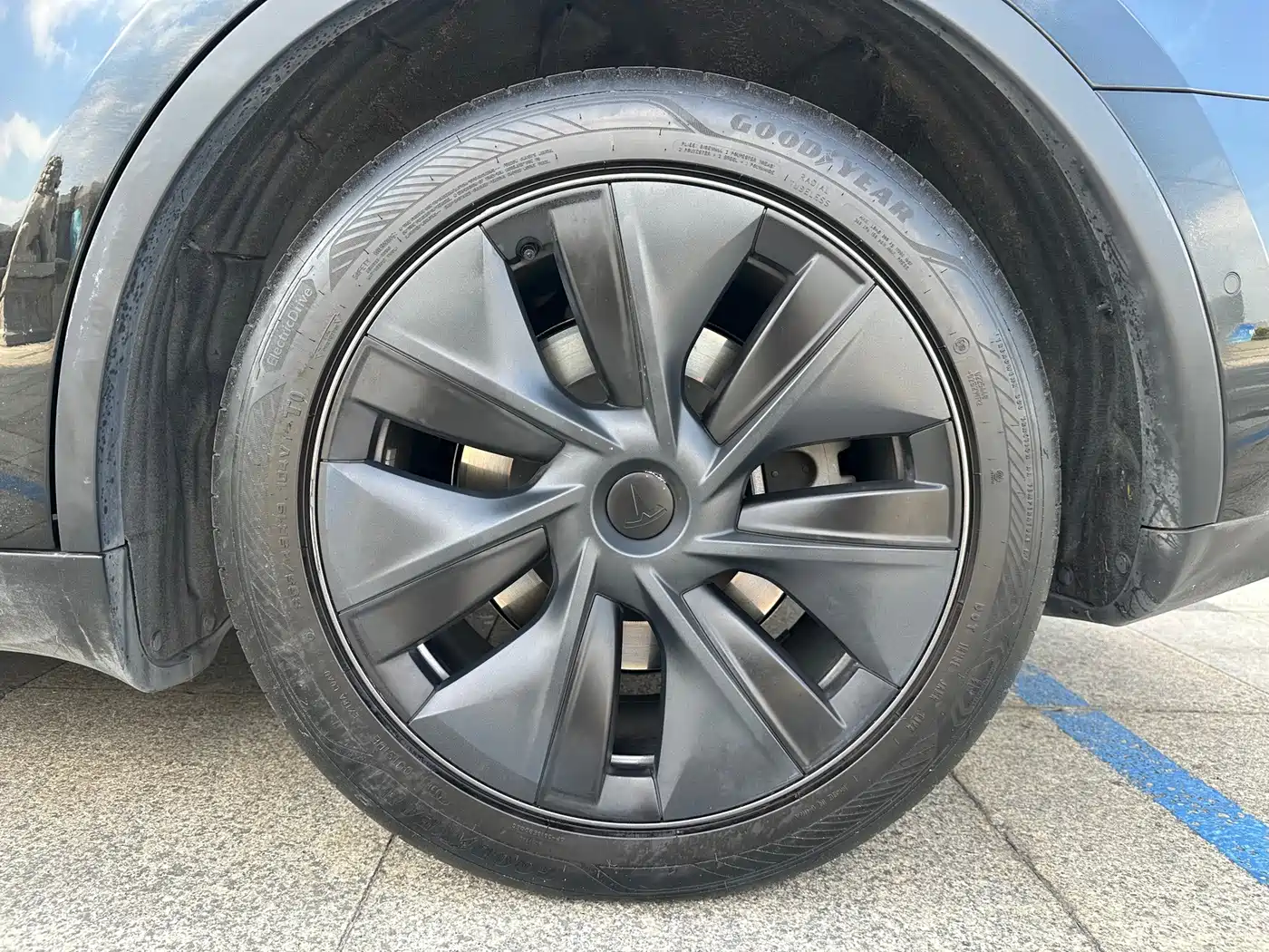 Фото 29 - Tesla Model Y