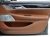 Фото 24 - BMW 7 Series