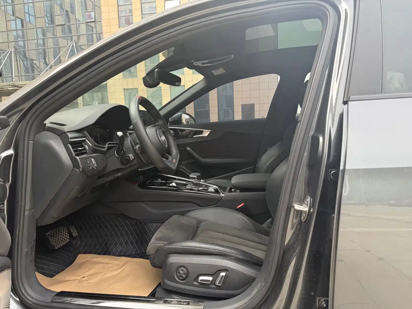 Audi A4L 2023 45 TFSI quattro Premium Sport фото 5
