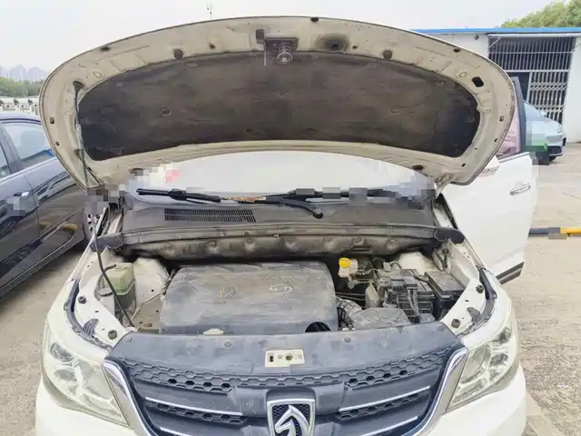 Baojun 730 2016 1.8L iAMT Comfort 7-seater — фото 3