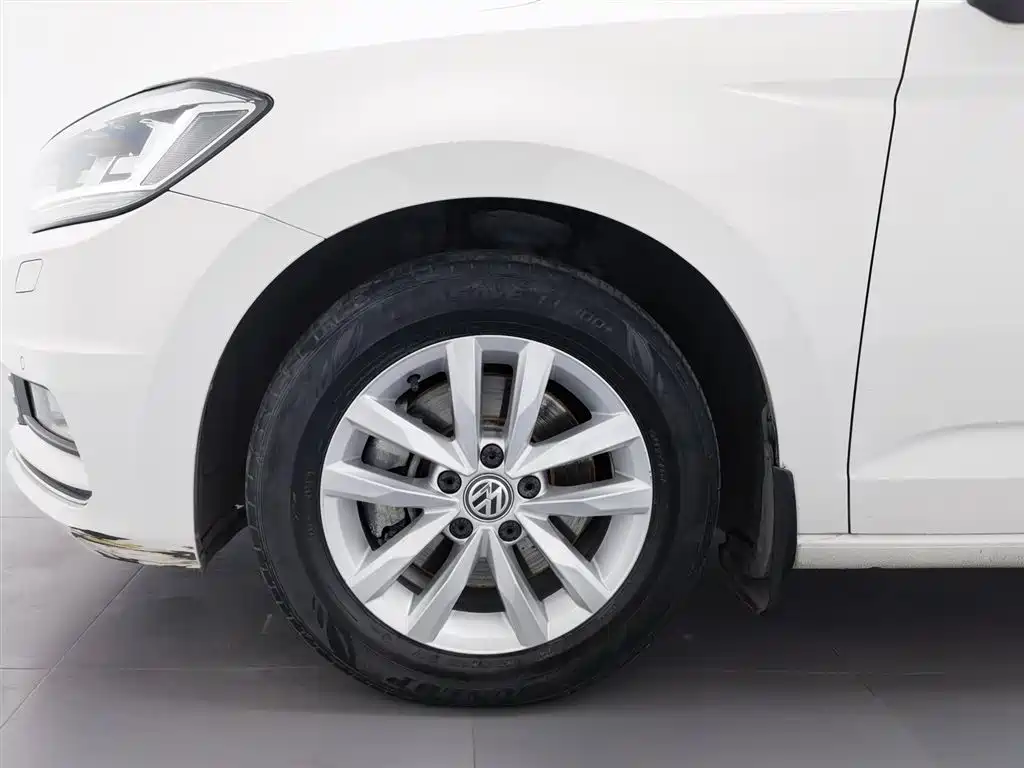 Volkswagen Touran 2016 Touran L 280TSI DSG Elegance фото 17