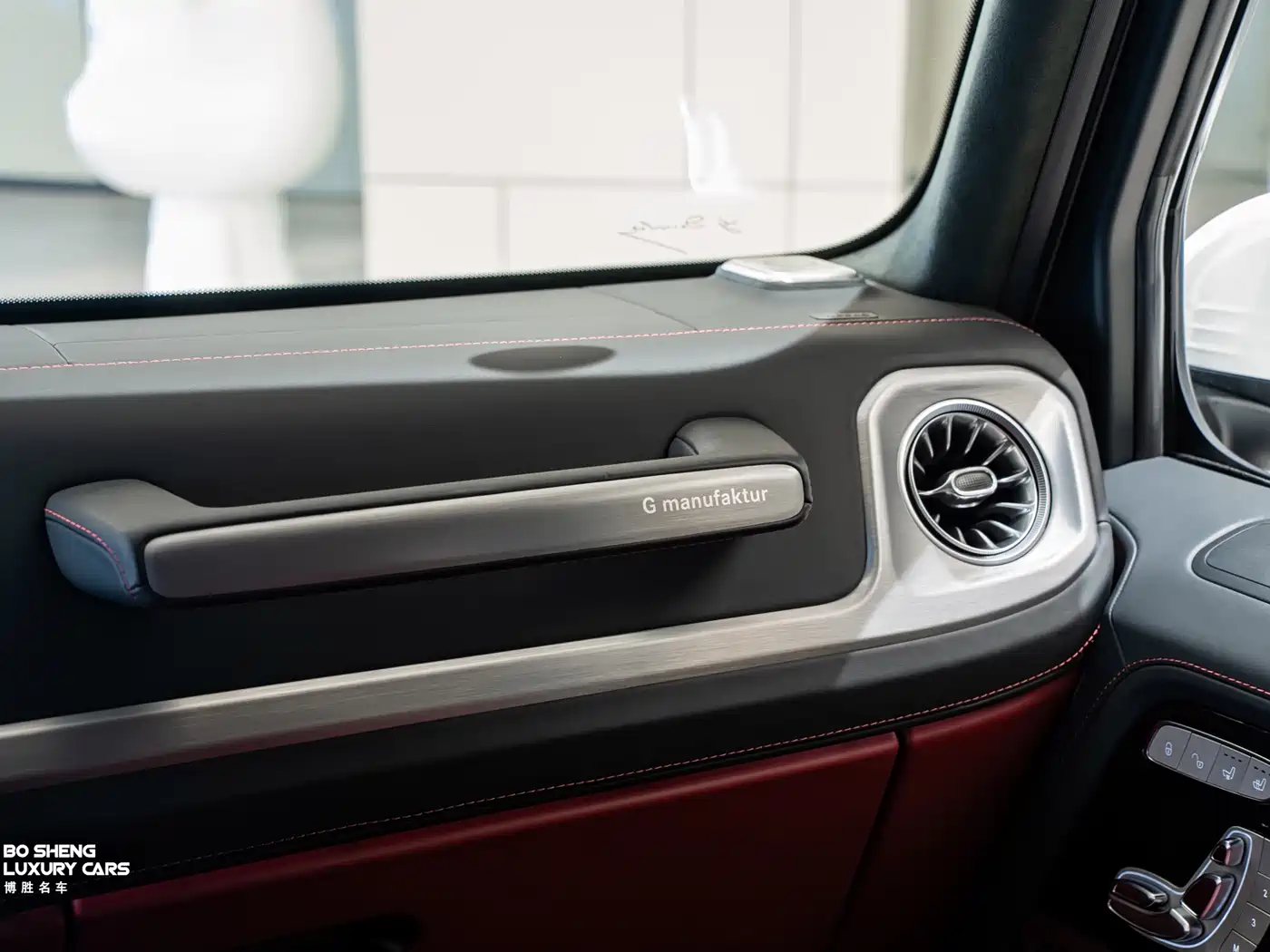 Mercedes-Benz G-Class 2023 G 500 фото 21