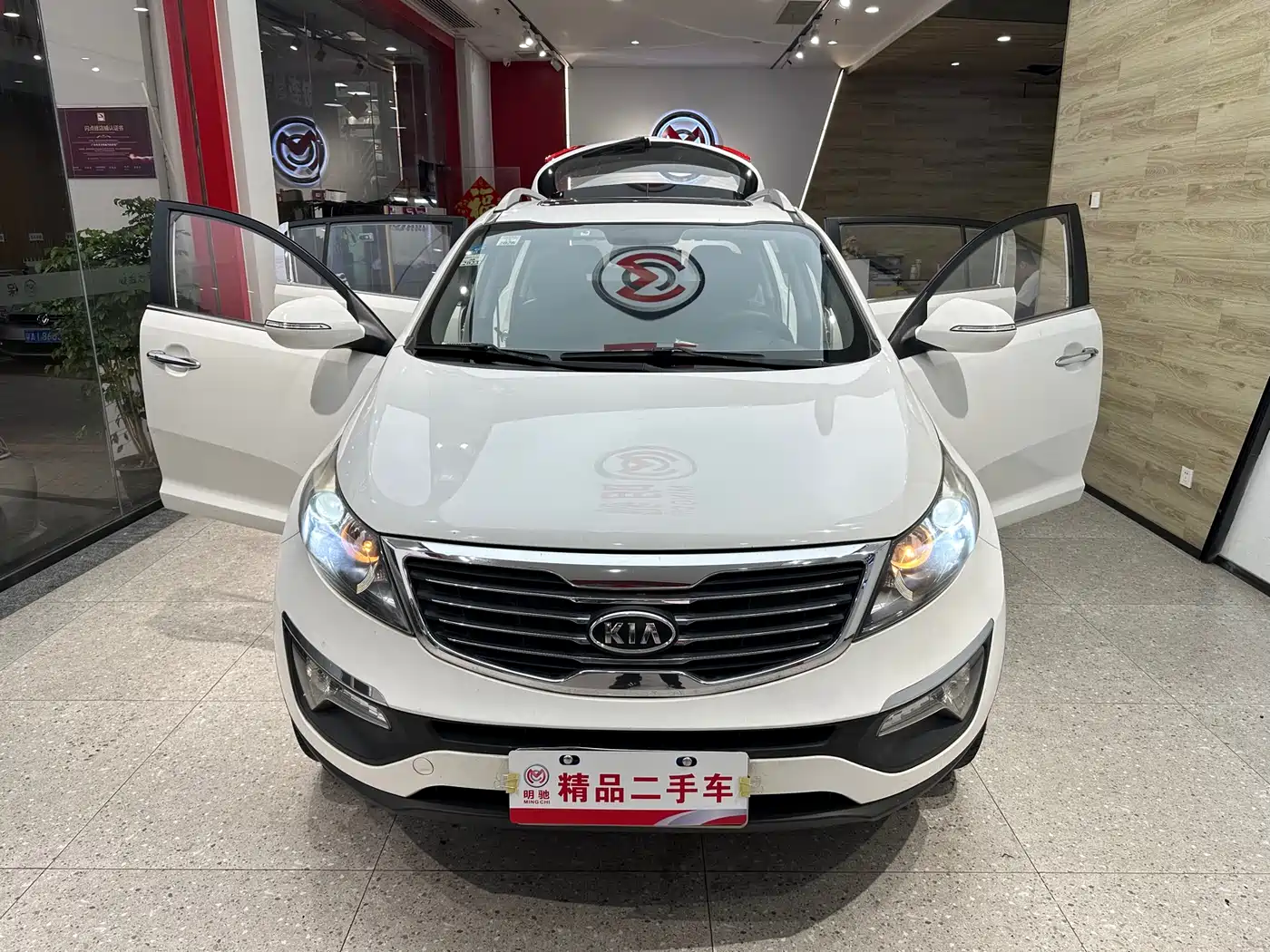 Kia Sportage 2011 2.0L Automatic 2WD GLS фото 19