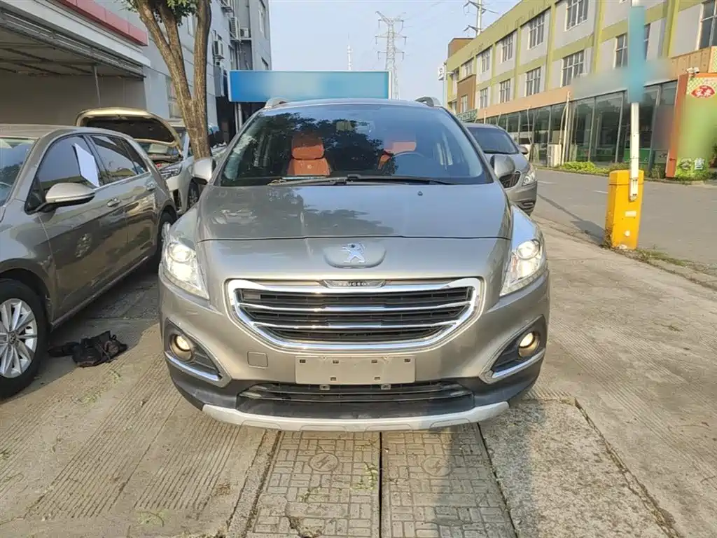 Peugeot 3008 2015 2.0L Automatic Trend Edition фото 3