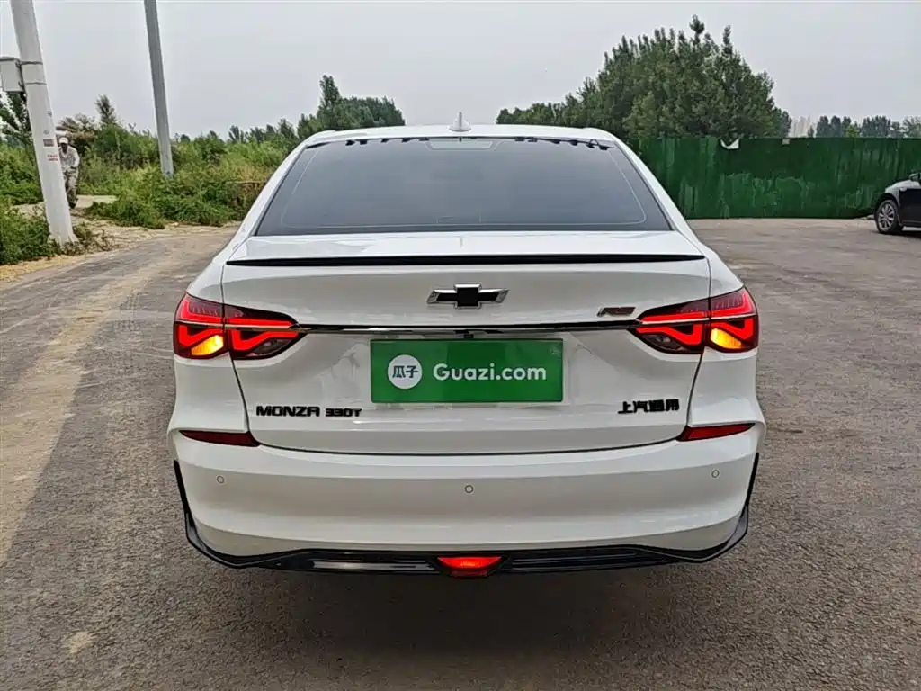 Chevrolet Monza 2019 RS 330T Auto Smooth Edition China VI фото 6