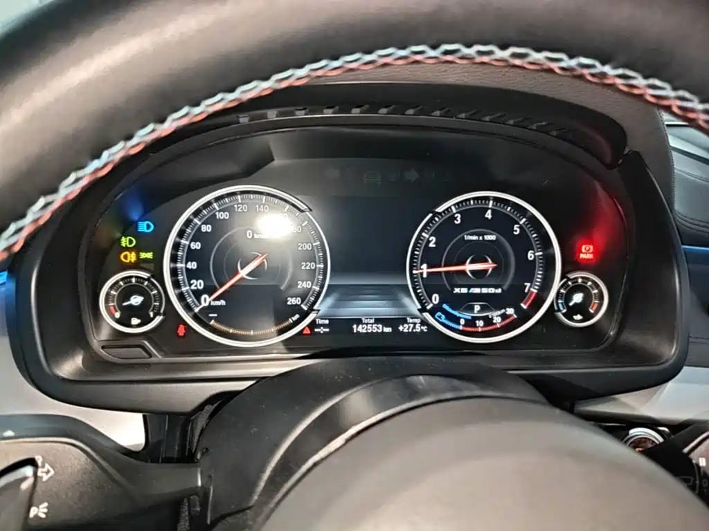 Фото 12 - BMW X6