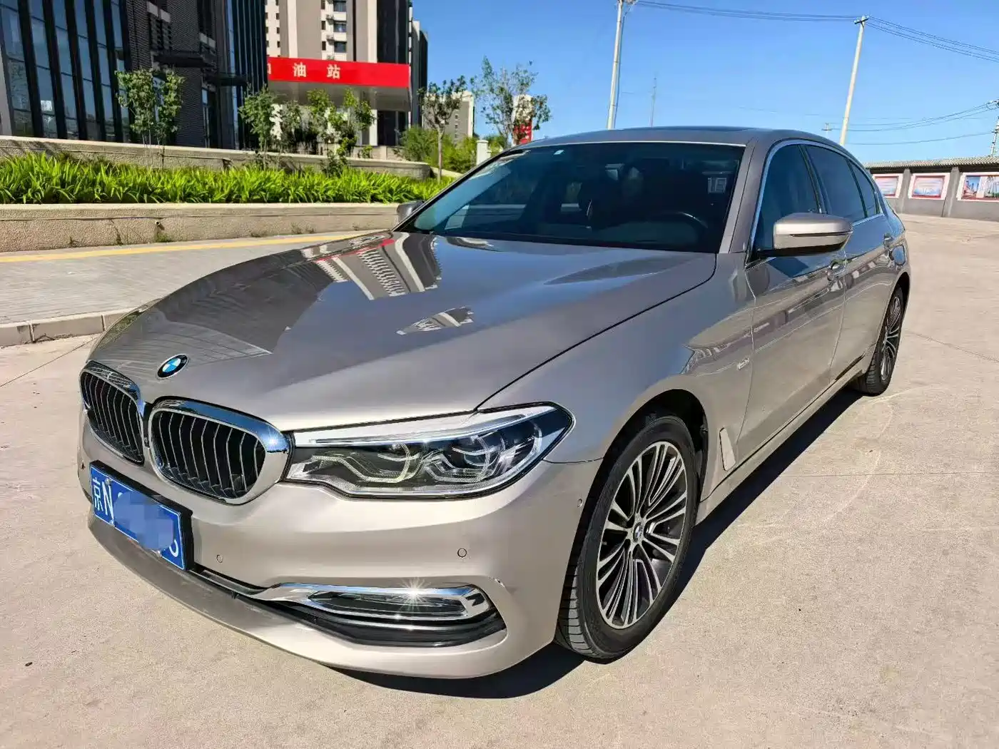 Фото 1 - BMW 5 Series
