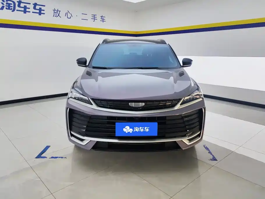 Фото 2 - Geely Coolray