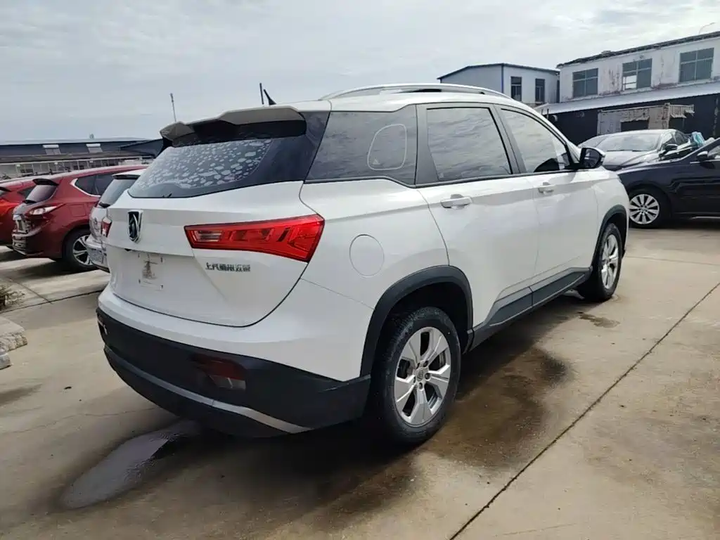 Baojun 530 2020 2020 1.5T Manual Comfort 6-seater