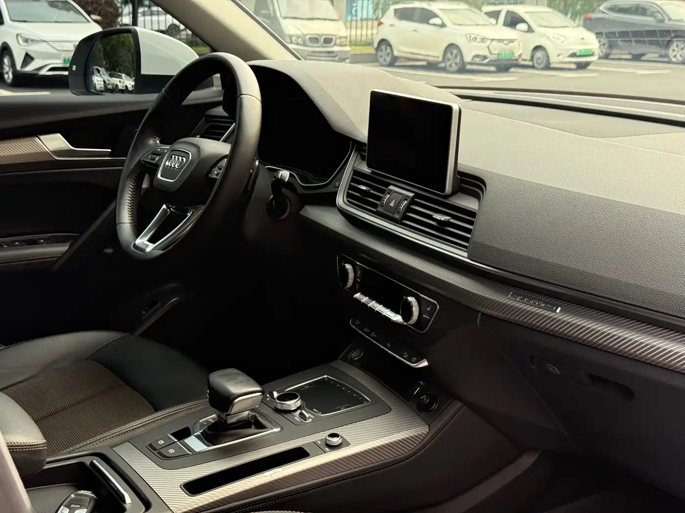 Audi Q5L 2018 45 TFSI Exclusive Fashion (China V) фото 17